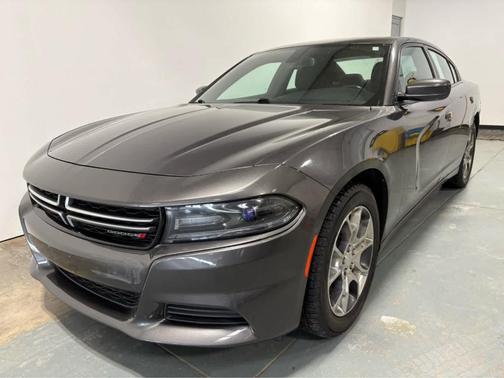 2015 Dodge Charger SE
