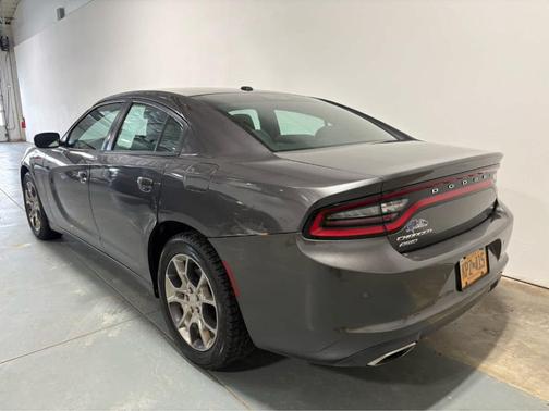 2015 Dodge Charger SE