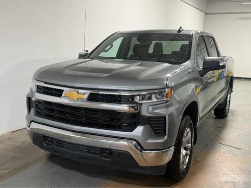Sterling Gray Metallic 2025 Chevrolet Silverado 1500 LT