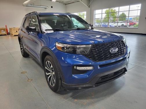 Photo 1 of 30 of 2020 Ford Explorer ST