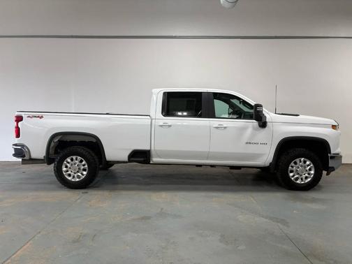 White 2024 Chevrolet Silverado 3500 LT