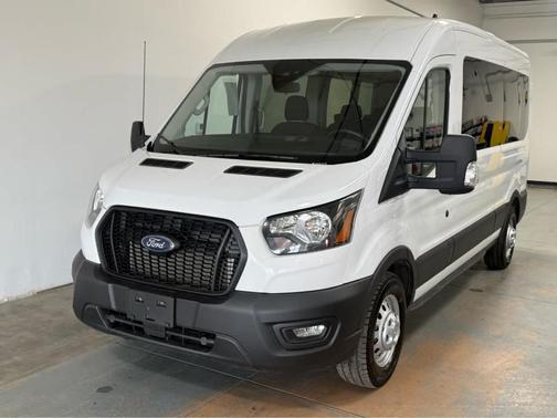 Oxford White 2023 Ford Transit-350 XL