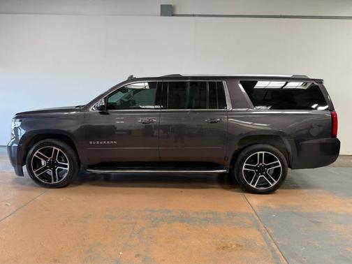 Tungsten Metallic 2017 Chevrolet Suburban Premier