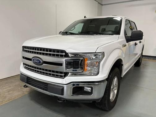 Oxford White 2019 Ford F-150 XLT
