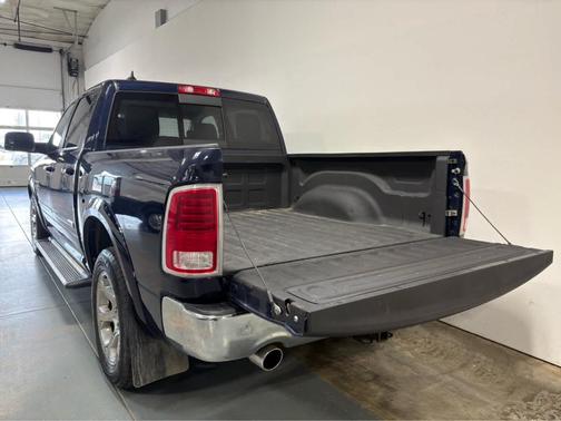 True Blue Pearlcoat 2015 RAM 1500 Laramie