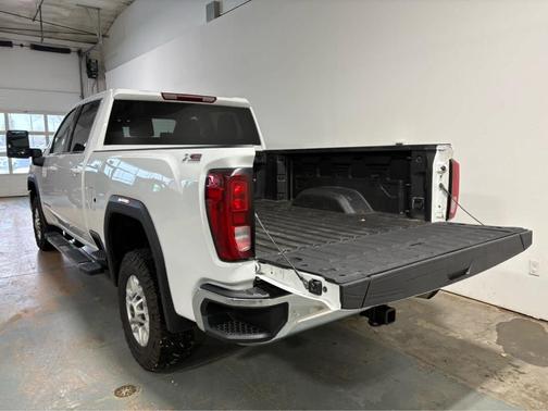 2022 GMC Sierra 2500 SLE