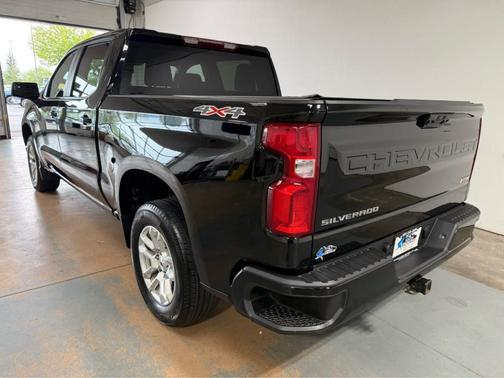 Black 2024 Chevrolet Silverado 1500 RST