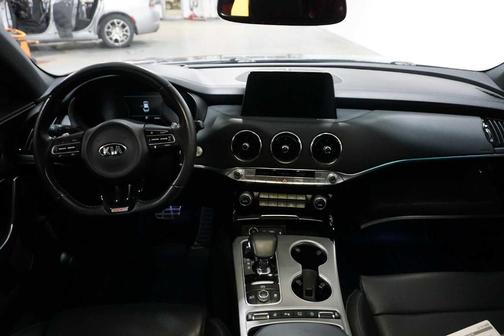 2021 Kia Stinger GT2