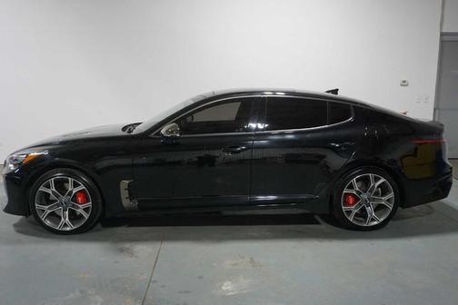 2021 Kia Stinger GT2
