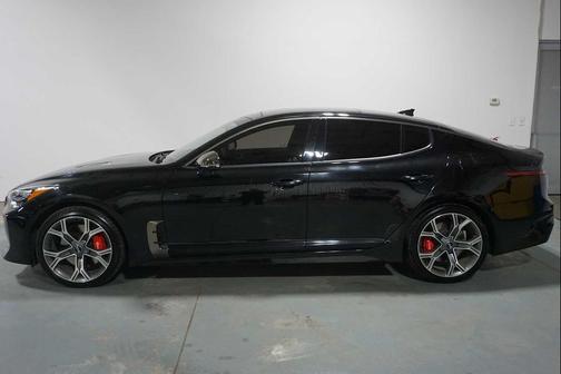 2021 Kia Stinger GT2