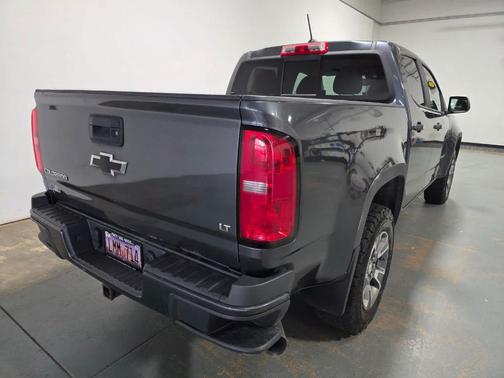 Cyber Gray Metallic 2017 Chevrolet Colorado LT