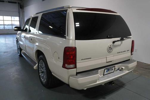 2006 Cadillac Escalade ESV Platinum Edition