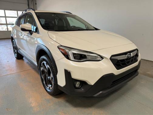 Crystal White Pearl 2021 Subaru Crosstrek Limited