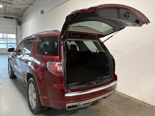 2016 GMC Acadia Denali