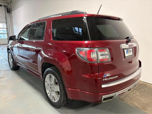 2016 GMC Acadia Denali