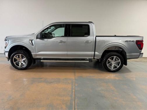 Iconic Silver Metallic 2025 Ford F-150 XLT