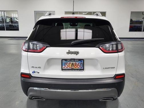 Photo 5 of 24 of 2020 Jeep Cherokee Limited