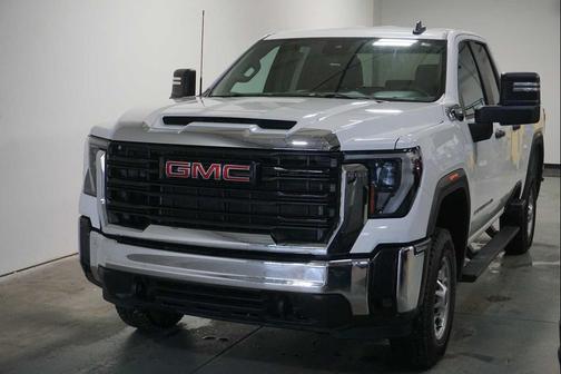2024 GMC Sierra 2500 Pro
