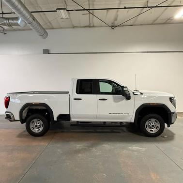 2024 GMC Sierra 2500 Pro