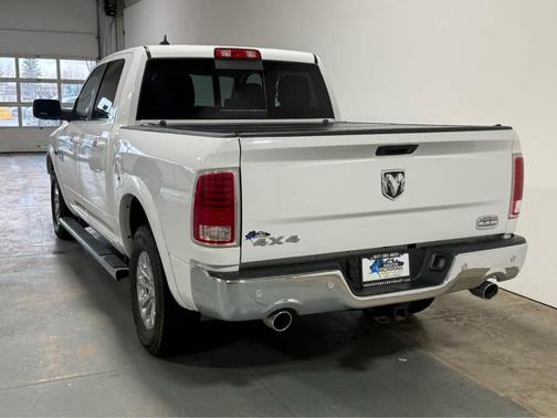 Bright White Clearcoat 2018 RAM 1500 Longhorn