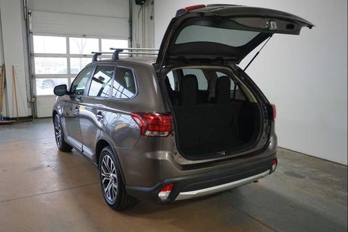 2018 Mitsubishi Outlander SE