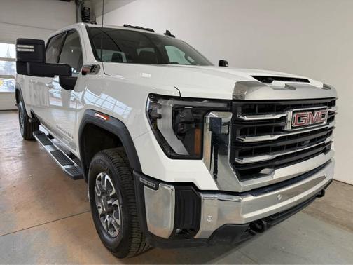 Summit White 2025 GMC Sierra 3500 SLE