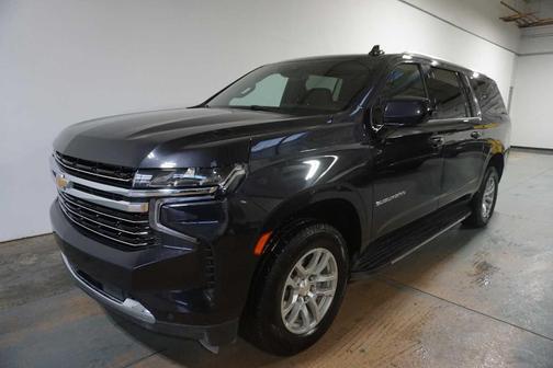2024 Chevrolet Suburban LT