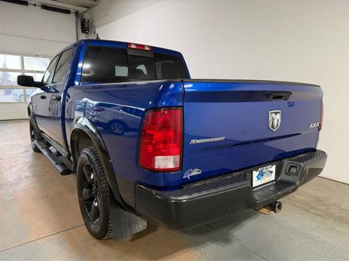 Blue Streak Pearlcoat 2015 RAM 1500 SLT