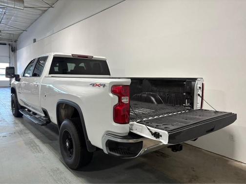 White 2025 Chevrolet Silverado 2500 LT