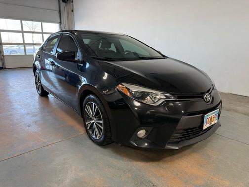 2016 Toyota Corolla LE Premium