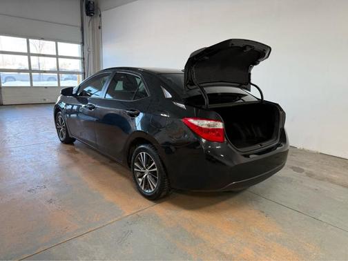 2016 Toyota Corolla LE Premium