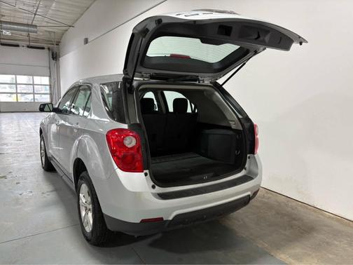 Silver Ice Metallic 2012 Chevrolet Equinox LS