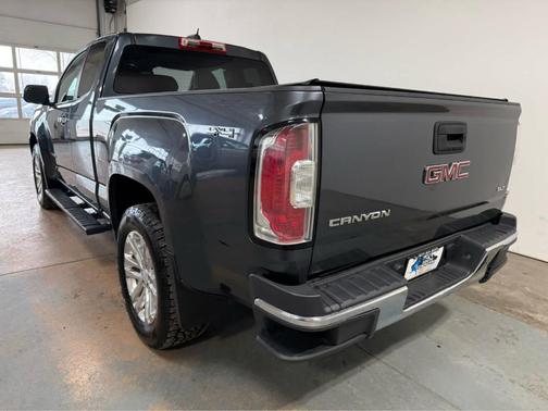 Gray 2015 GMC Canyon SLT