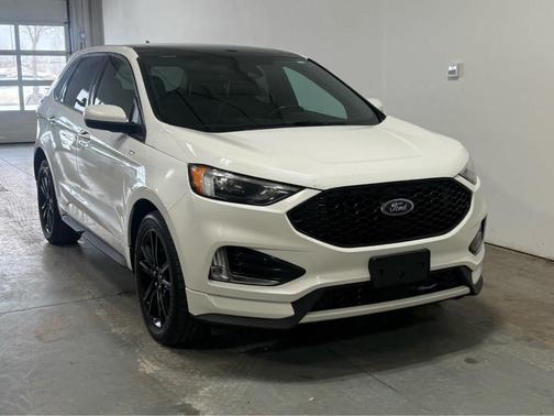 2022 Ford Edge ST-Line