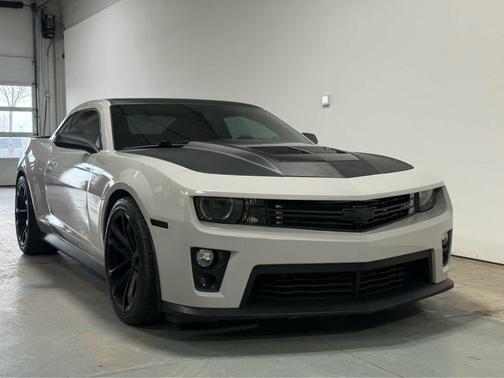 Ashen Gray Metallic 2015 Chevrolet Camaro ZL1