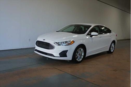 2020 Ford Fusion Hybrid SE