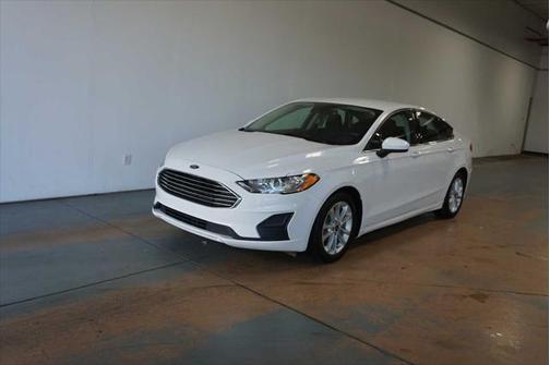 2020 Ford Fusion Hybrid SE