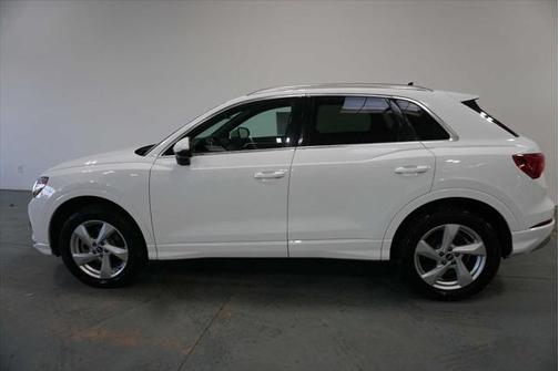 2021 Audi Q3 40 Premium