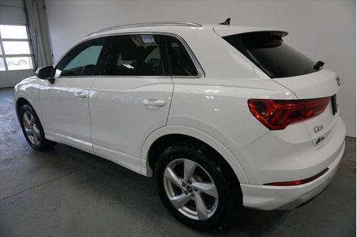 2021 Audi Q3 40 Premium
