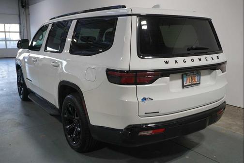 2023 Jeep Wagoneer Series II