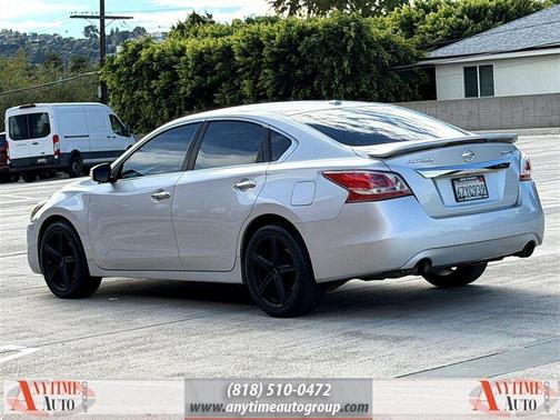 Brilliant Silver 2013 Nissan Altima 3.5 SV