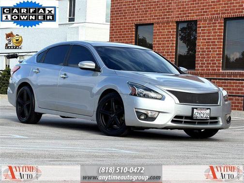 Brilliant Silver 2013 Nissan Altima 3.5 SV