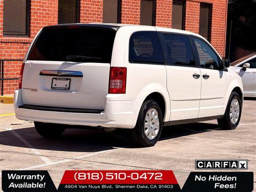 Stone White Clearcoat 2008 Chrysler Town & Country LX