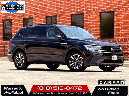 Deep Black Pearl 2023 Volkswagen Tiguan 2.0T S