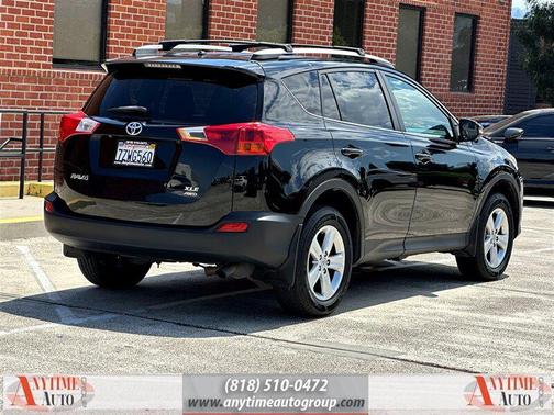 Magnetic Gray Metallic 2013 Toyota RAV4 XLE