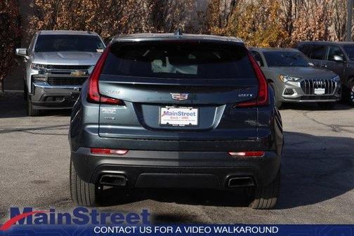 Photo 4 of 30 of 2019 Cadillac XT4 Luxury