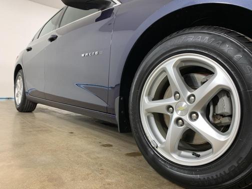 2016 Chevrolet Malibu LS