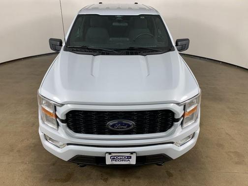 SPACE WHITE METALLIC 2022 Ford F-150 XL