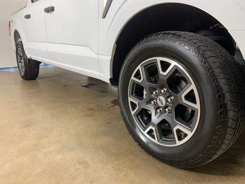 OXFORD WHITE 2025 Ford F-150 STX