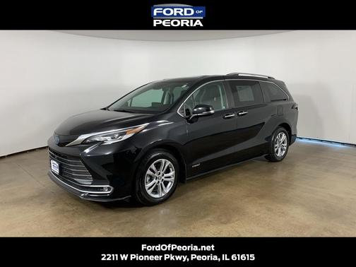 2021 Toyota Sienna Platinum 7 Passenger